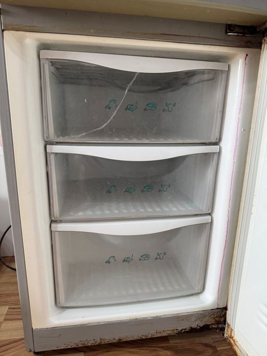 Холодильник samsung