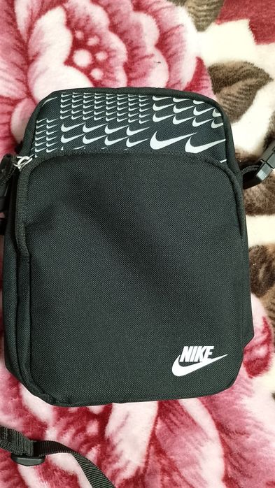 Чанта през рамо Nike