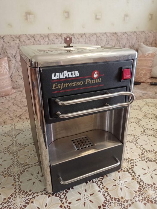 Кафе машина Lavazza
