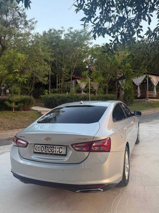 продаётся автомобиль