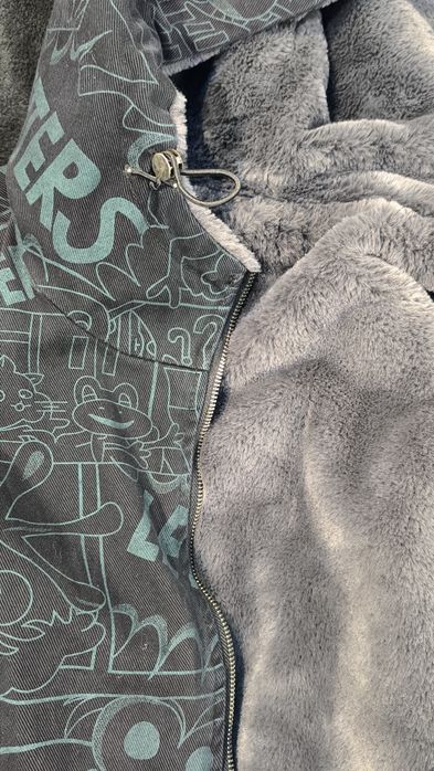 Продается новая куртка демисезон