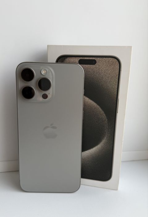 Продам iPhone 15 Pro Max 512 GB