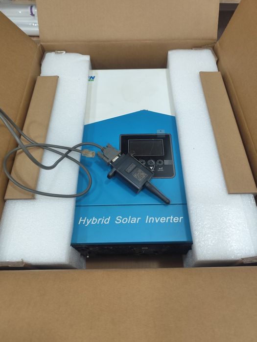 Vând invertor Easun 24v plus Bms jk 200/2ah