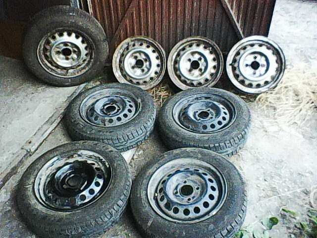 Гуми и железни джанти за NISSAN Micra K11 (1996-1998)