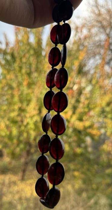 Янтарь вишнёвый натуральный