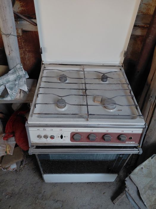 Продам газ плита