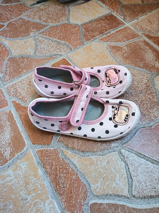 Детски пантофи р-р 27 и 30 Veggami