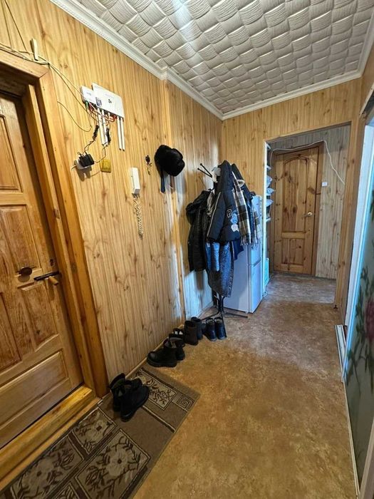 2 комн в 8 мкрне