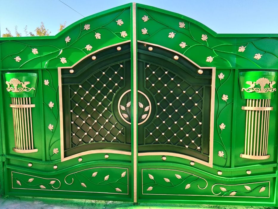 По краска ворота