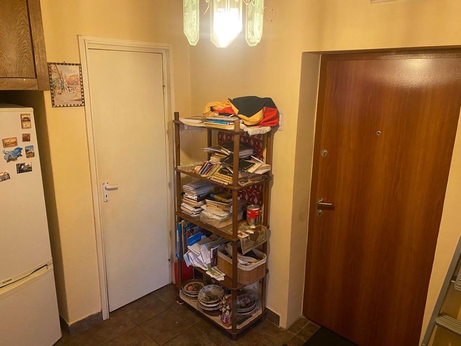 Apartament zona poli 2 | 3 camere-etajul 2