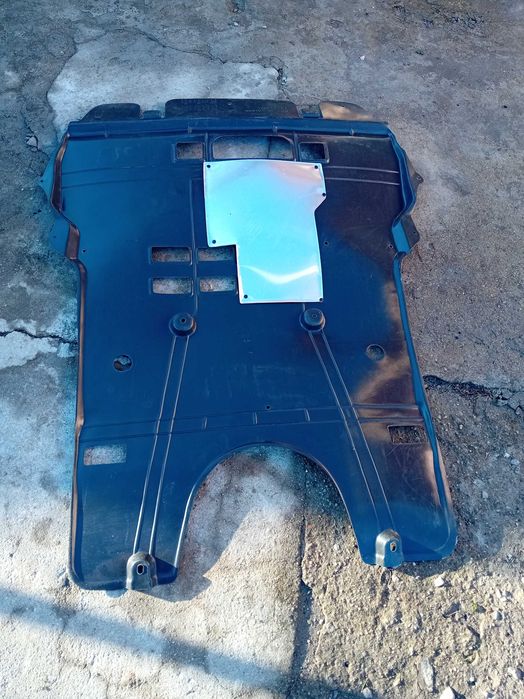 Кора под двигател Ситроен С4