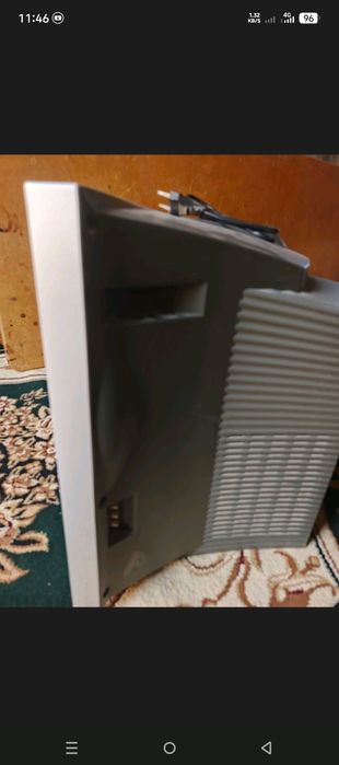 LG televizor 21FX4RG