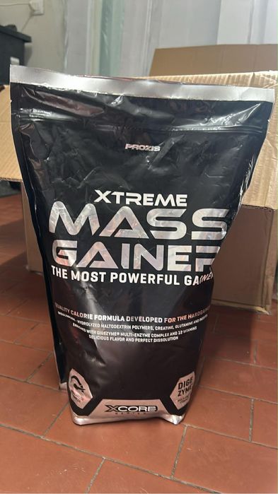 Proteină + Creatină pentru masă musculară