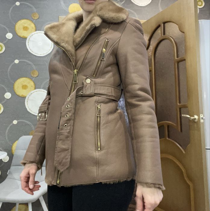 Продам натуральную дубленку с норкой