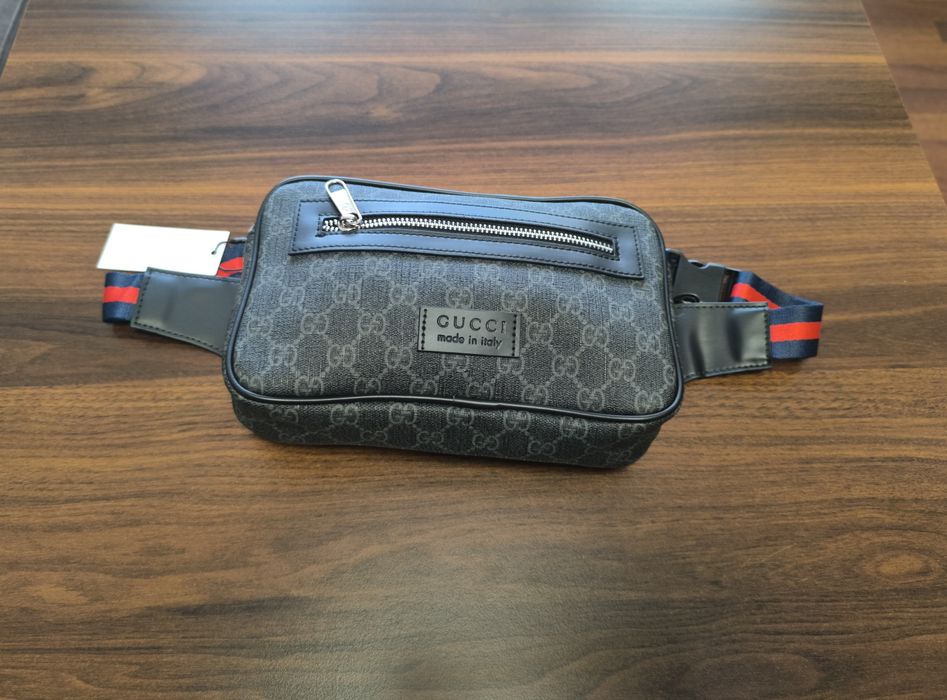 Borseta Gucci neagra