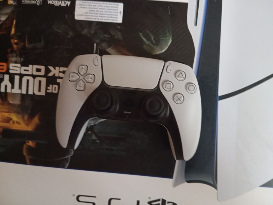 Consola PS5 slim disk edition