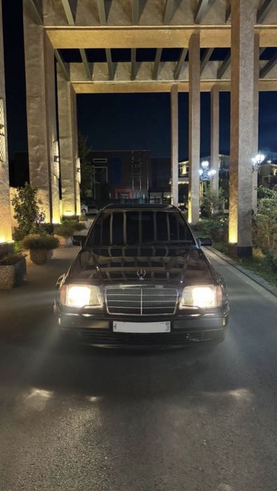 Mercedes benz w124 e500