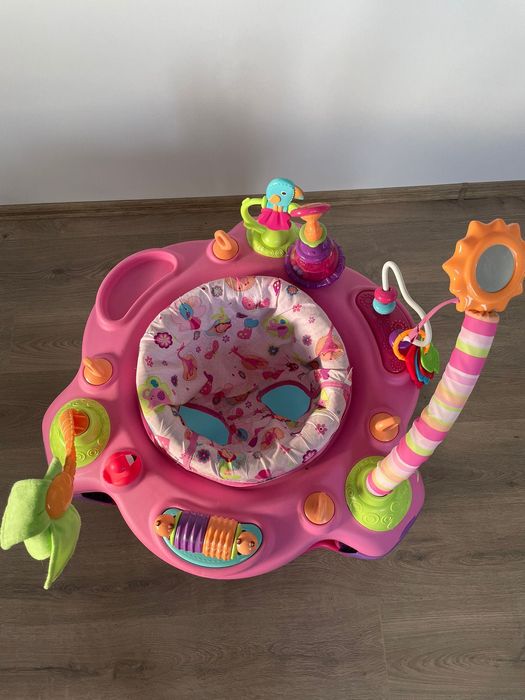 Centru de activitati bebe