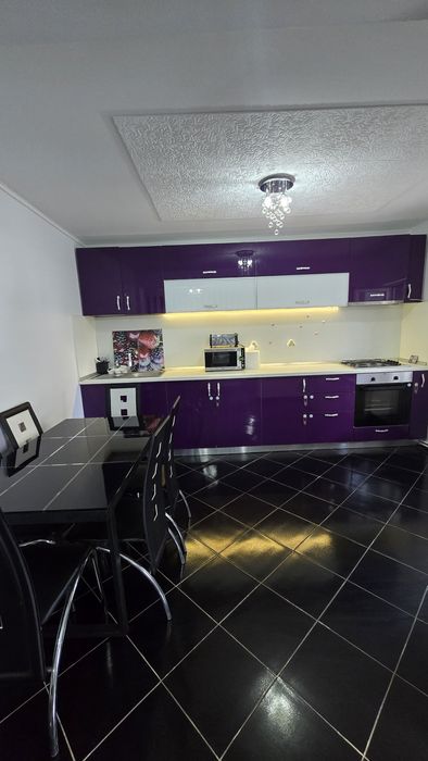 Casa individuala cu etaj, mobilata si utilata. Locatie excelenta!