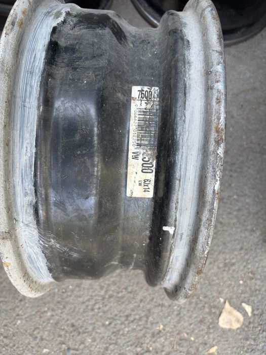 Продам диски R14. Все 3 диска за 30000