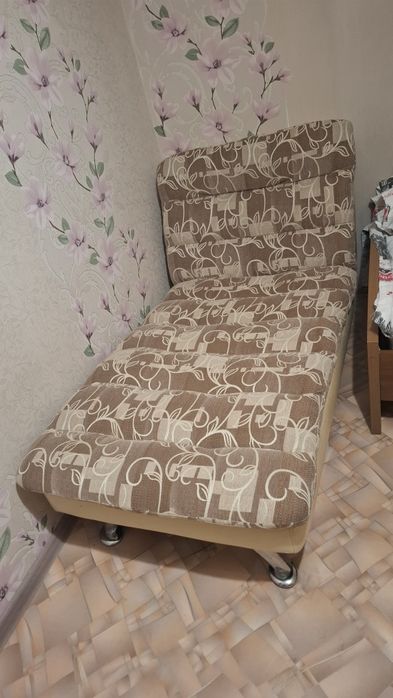 Продам кушетка+кресло