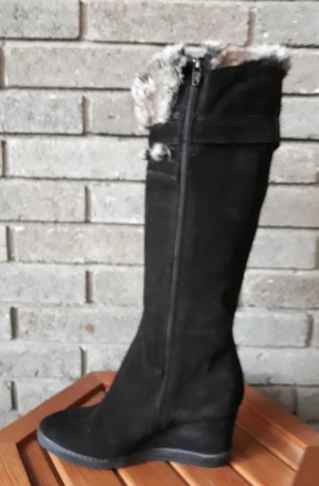 Khrio Италиански ботуши нови