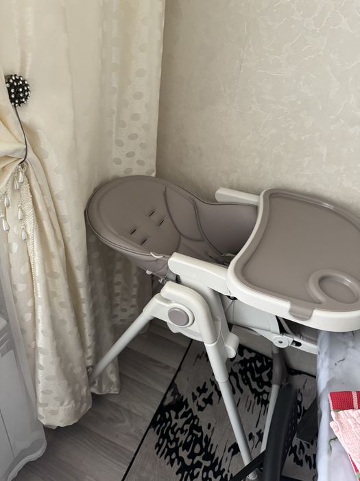 Стул для кормления