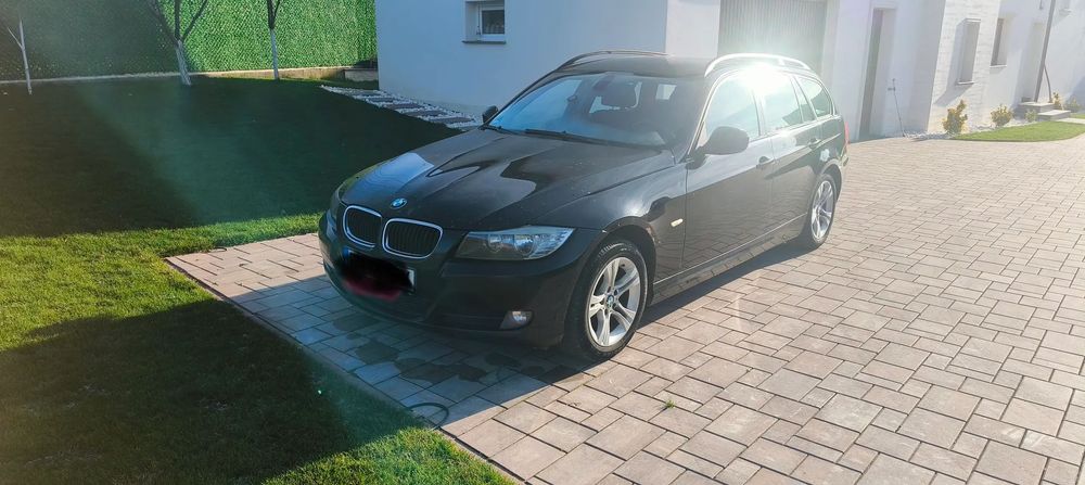 BMW Seria 3 Mașina merge bine distribuție schimbata