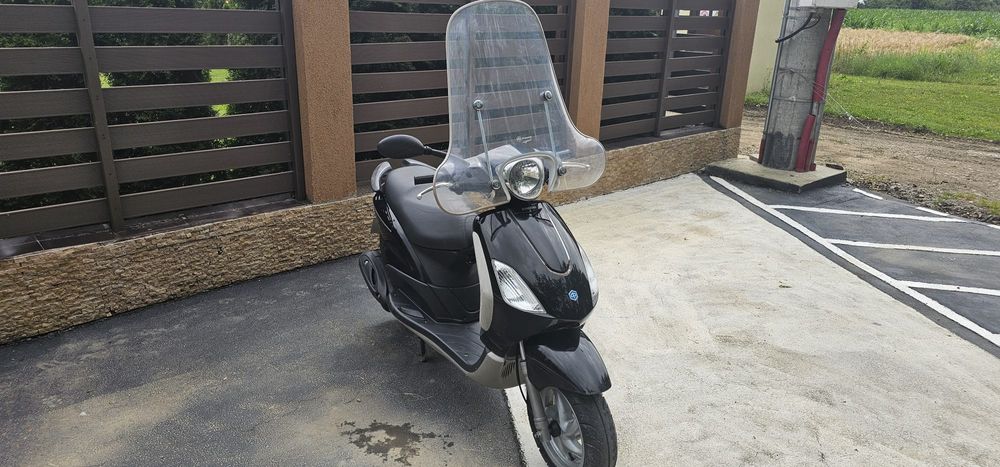 Piaggio Fly Fără Permis