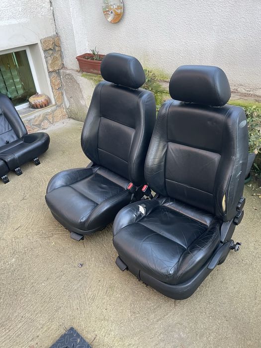 Кожени седалки Golf 4 комби