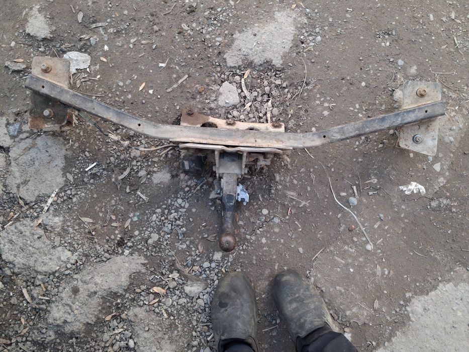 Фаркоп мерс210 астра скорпио