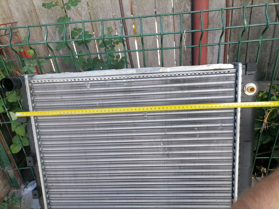 Radiator Mercedes w124 300 D