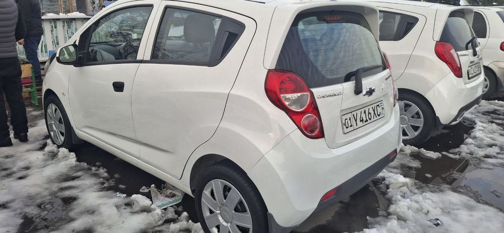 Насия савдога берилади  ва узиз топган мошинани хам олиб бераман.