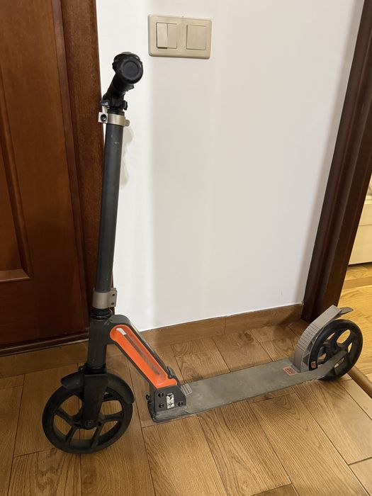 Надежный самокат для города (складной механизм)