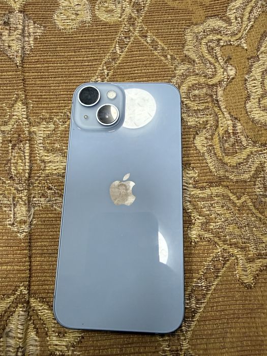 Продам айфон 14 128гб