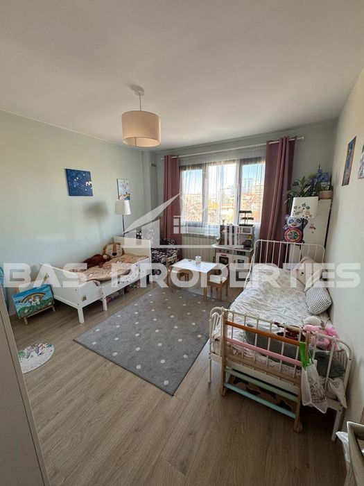 3-стаен в София-Хаджи Димитър площ 88