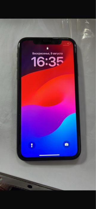 Продам IPhone 11