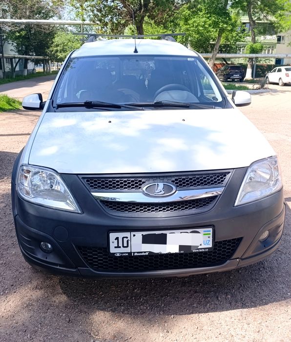 Lada  largus cross