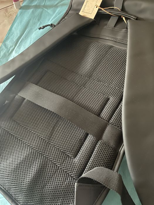 Ghiozdan Rains - iqos