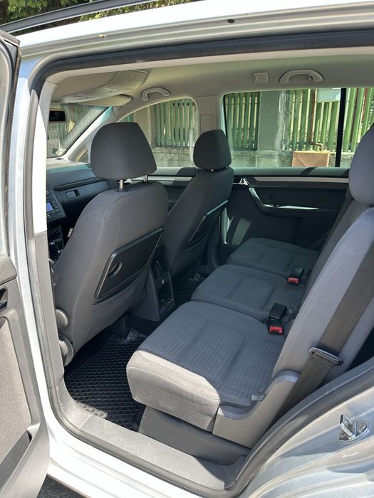 Volkswagen Touran 1.9 TDI DSG
