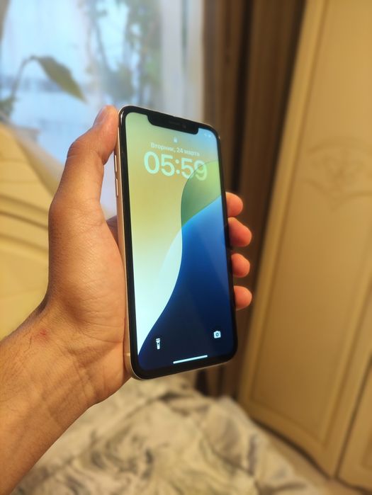 iPhone 11 идеал срочно