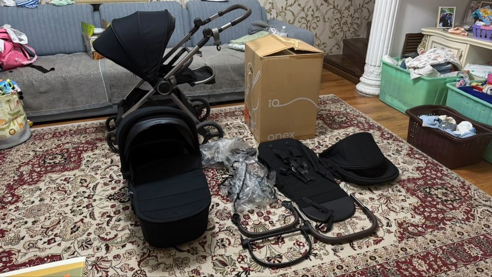 продам коляску anex