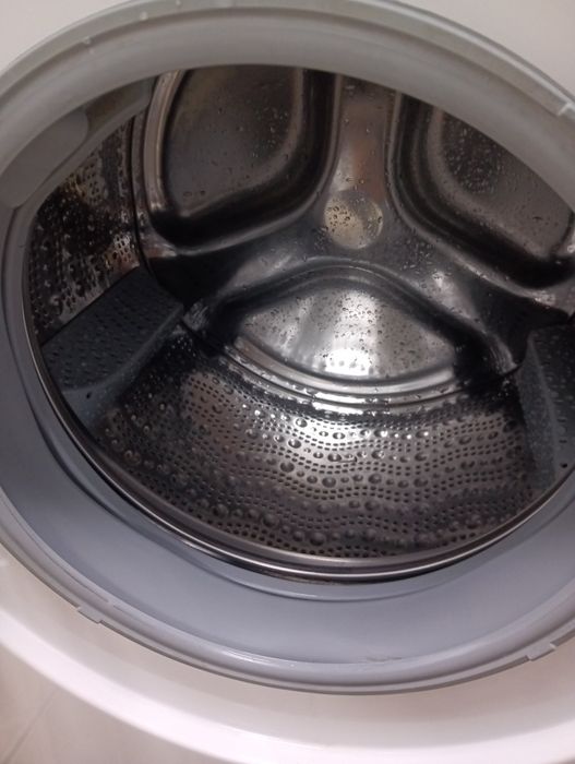 Високо технологична пералня с топла вода Бош Bosch Avantixx7  A+++ 7кг  24 месеца гаранция!