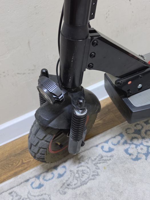 Продаю Электросамокат Kugoo M4 Pro