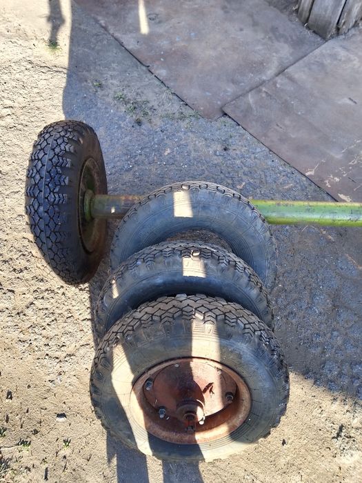 Ось на легковой прицеп