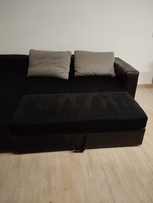 Colțar extensibil 3 locuri cu lada de depozitare