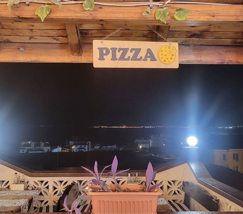 Дава се под наем Заведение в Свети Влас - 500 кв.м за 9974.58 € - Снимка #2