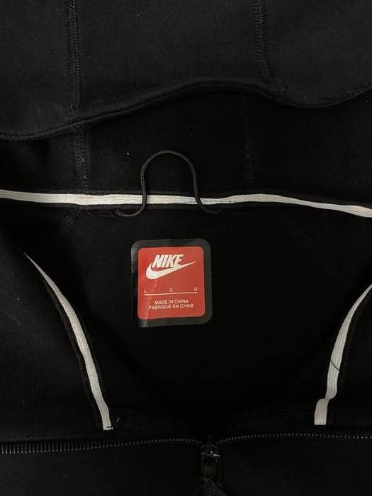 Продам nike tech fleece