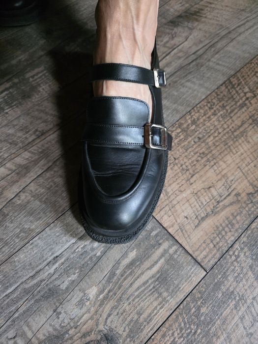 Дамски кожени обувки