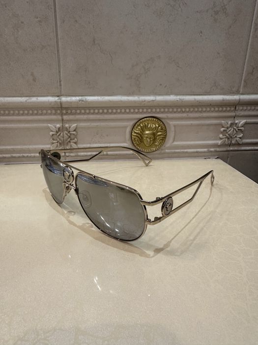 Очила. Versece чито нови